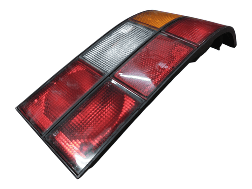 924/944 Tail light housing (R) - 928-944parts