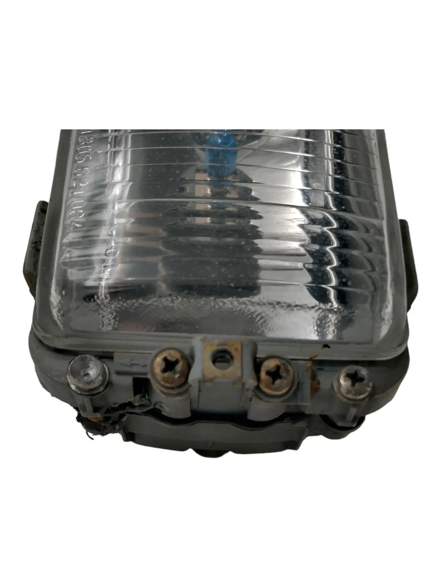 928 mistlamp / verstraler en dagrij verlichting (R) - 928-944parts