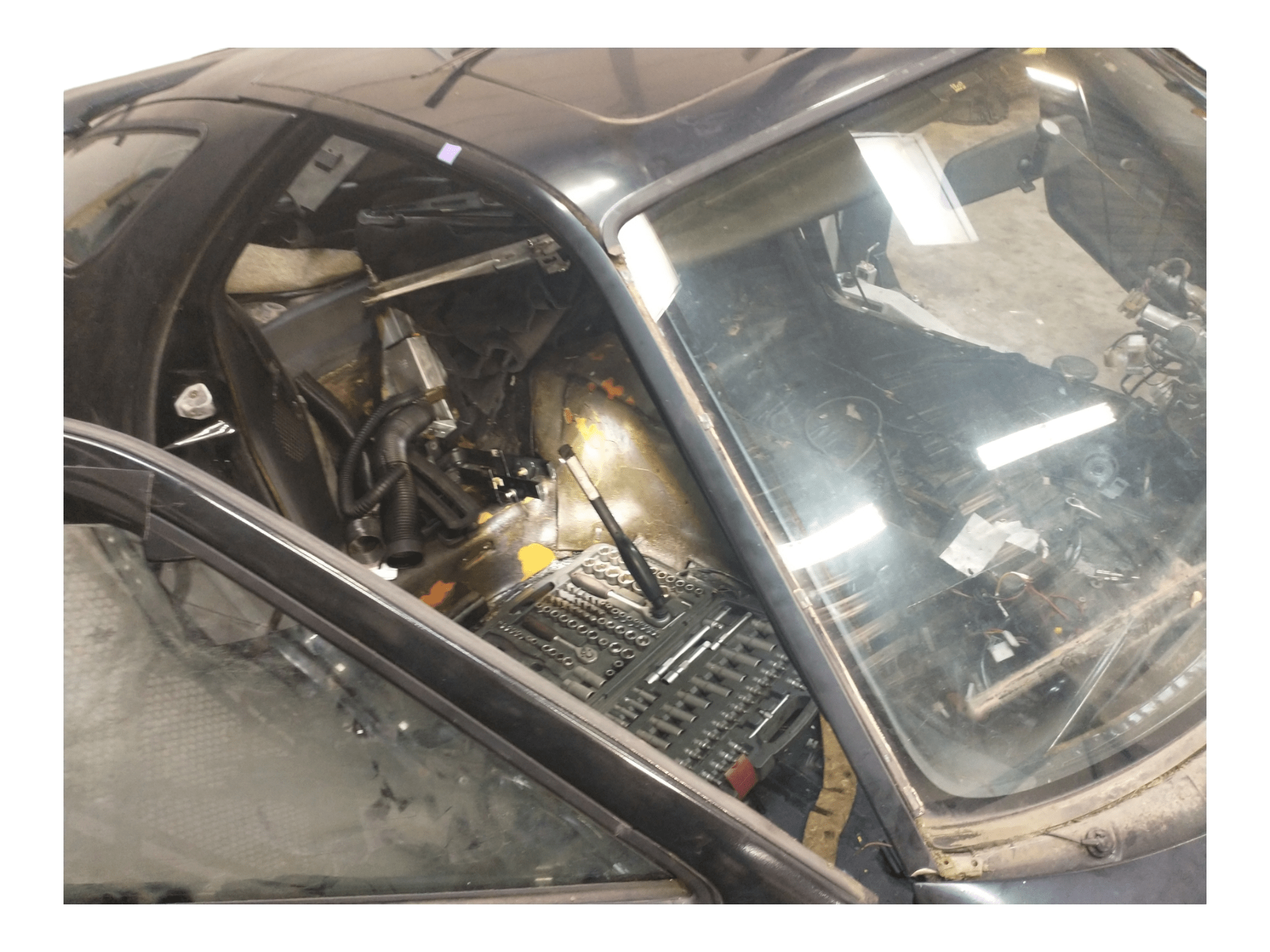 928 Roof edge trim strip Left - 928-944parts