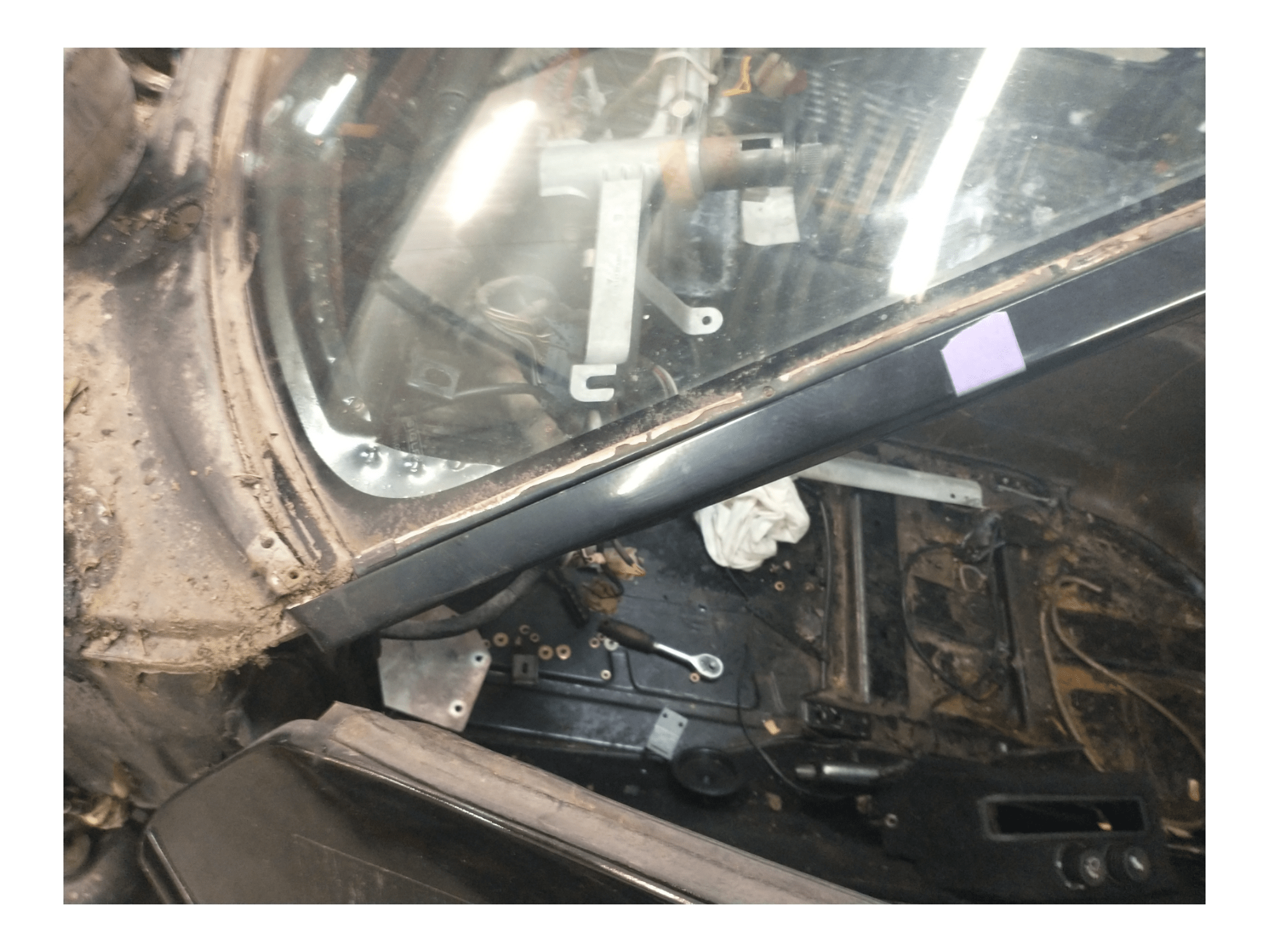 928 Roof edge trim strip right side - 928-944parts