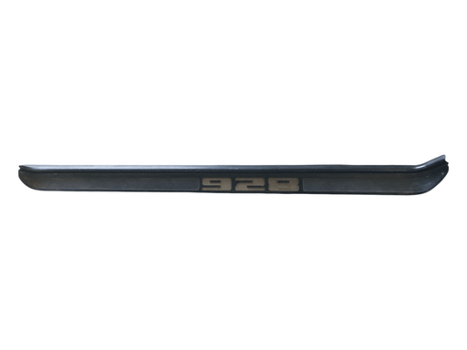 928 Scuff plate (L) - 928-944parts