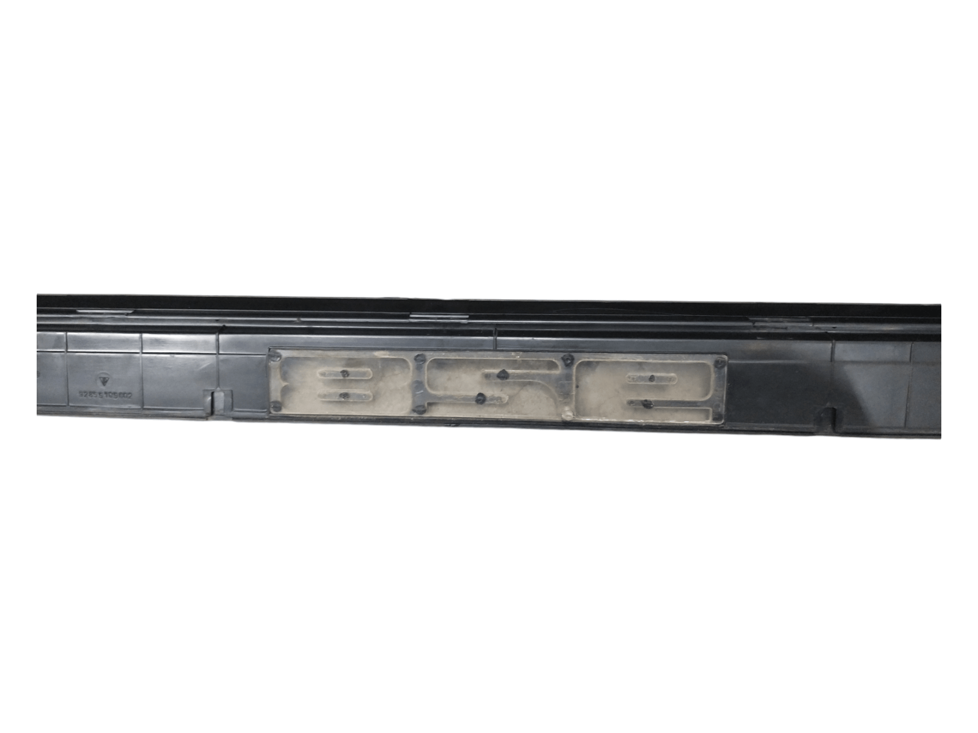 928 Scuff plate (R) - 928-944parts
