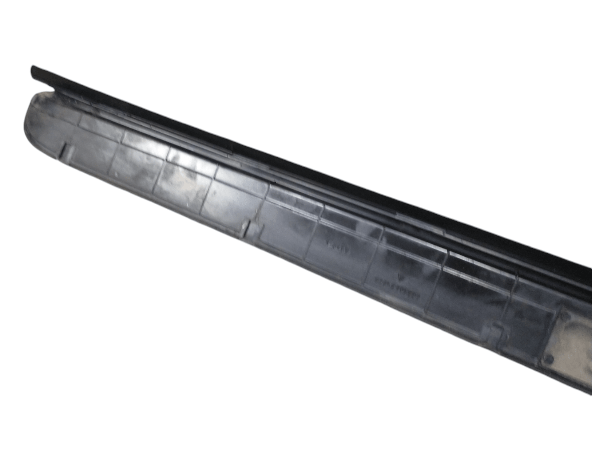 928 Scuff plate (R) - 928-944parts