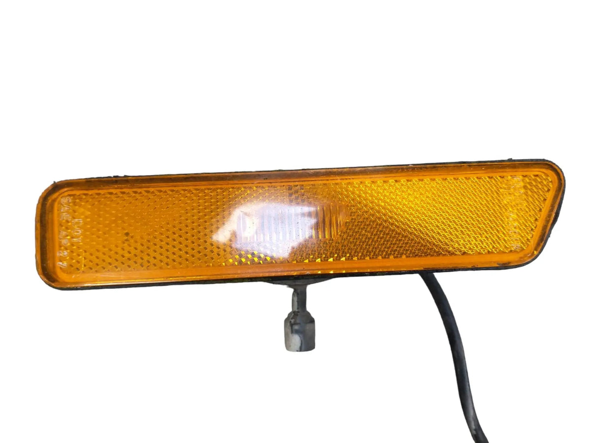 928 side turn signal USA - 928-944parts