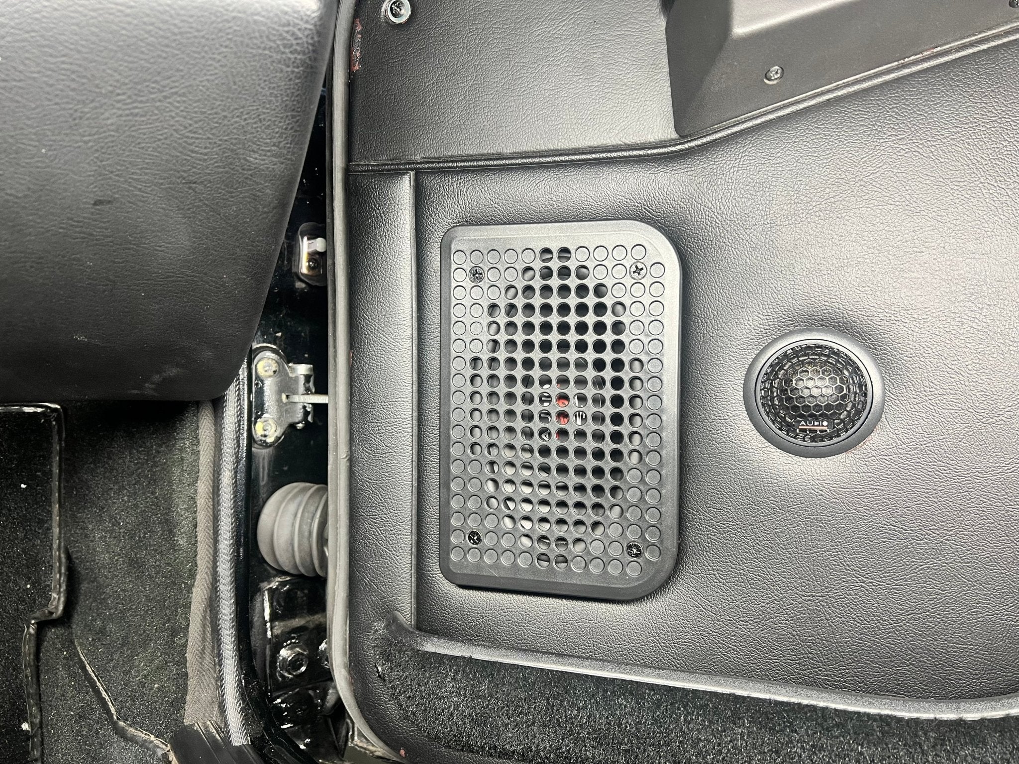 944 deurspeakers JBL 40W of achterspeakers - 928-944parts