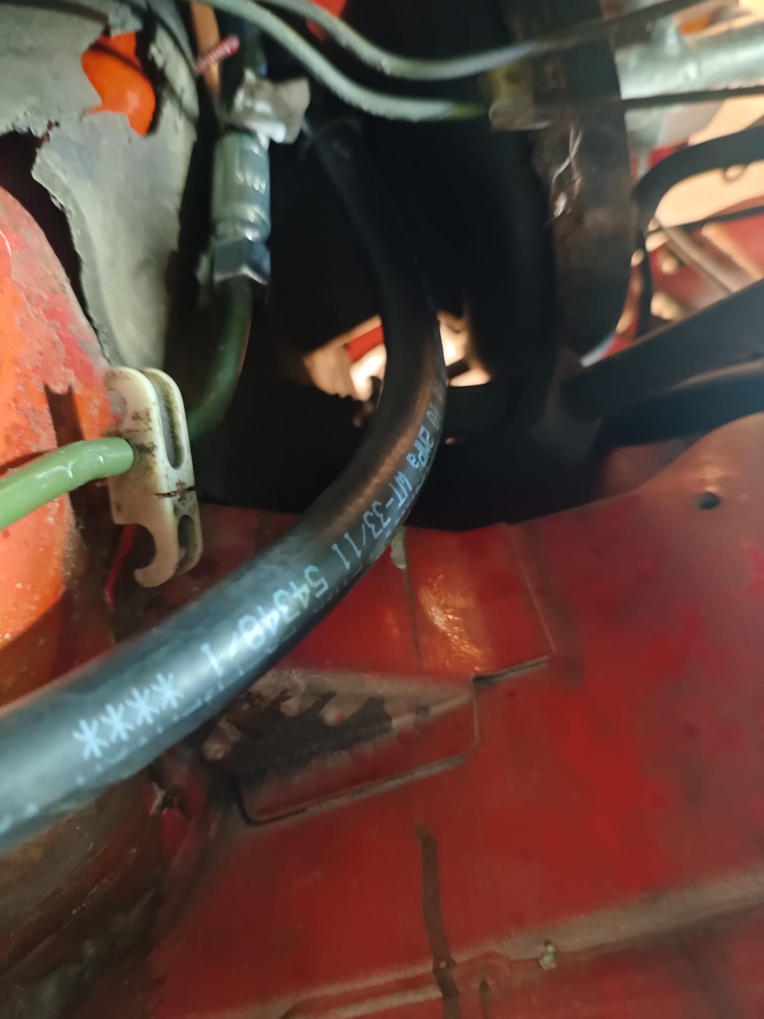 Brandstofslang XL 944 All years & 924S 928-944parts