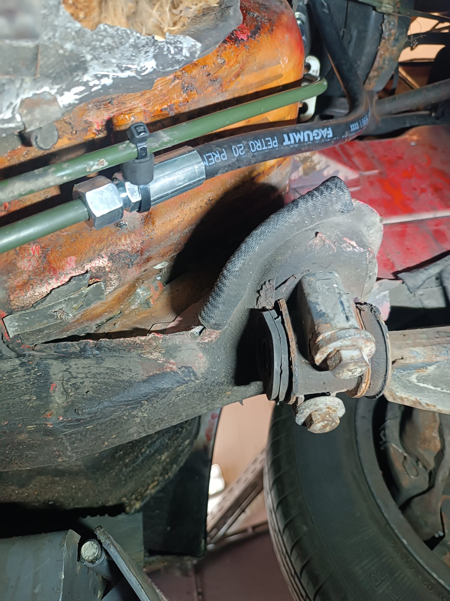 Brandstofslang XL 944 All years & 924S 928-944parts