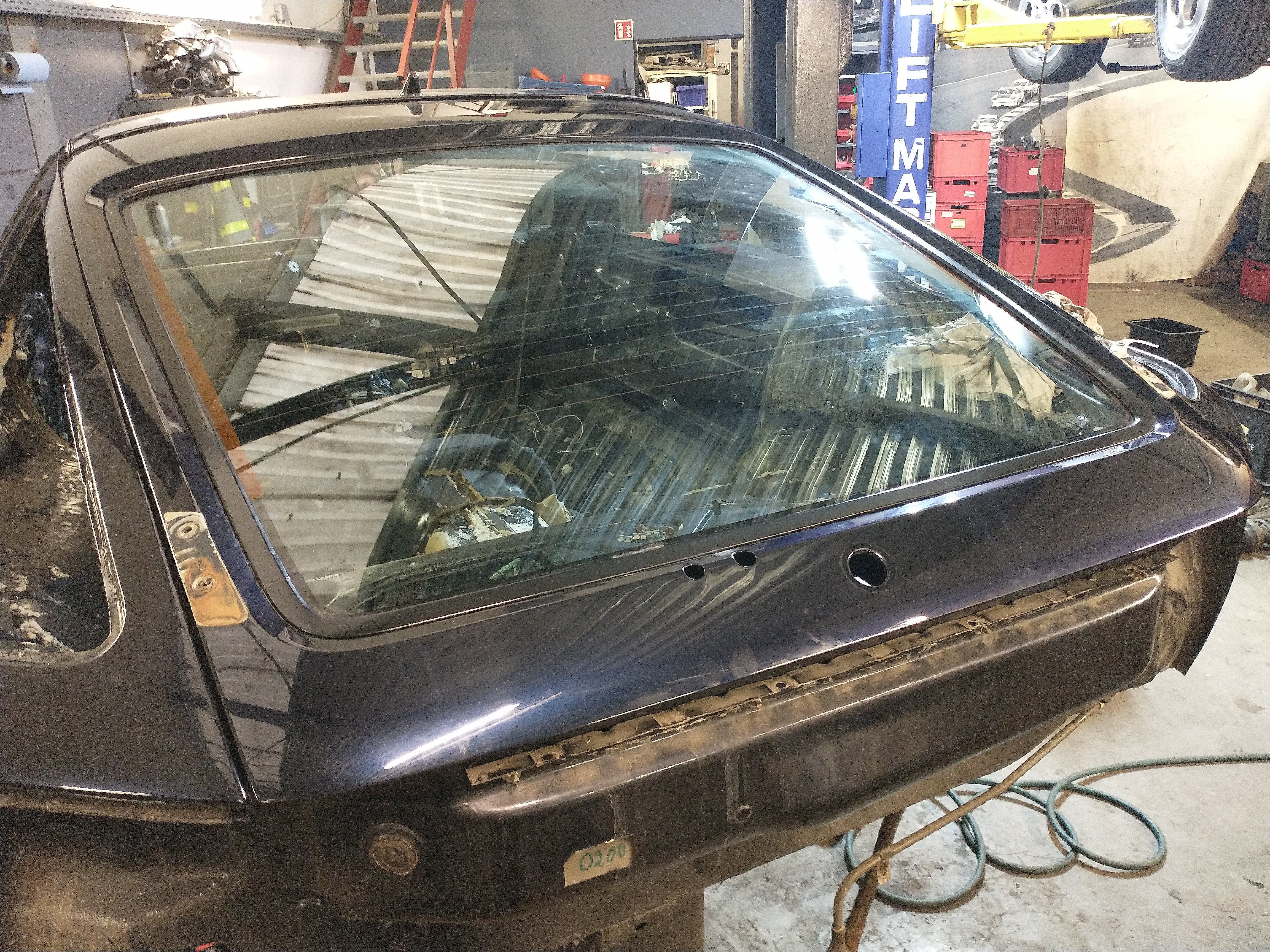 Porsche 928 GTS achterklep zeer mooi 928-944parts