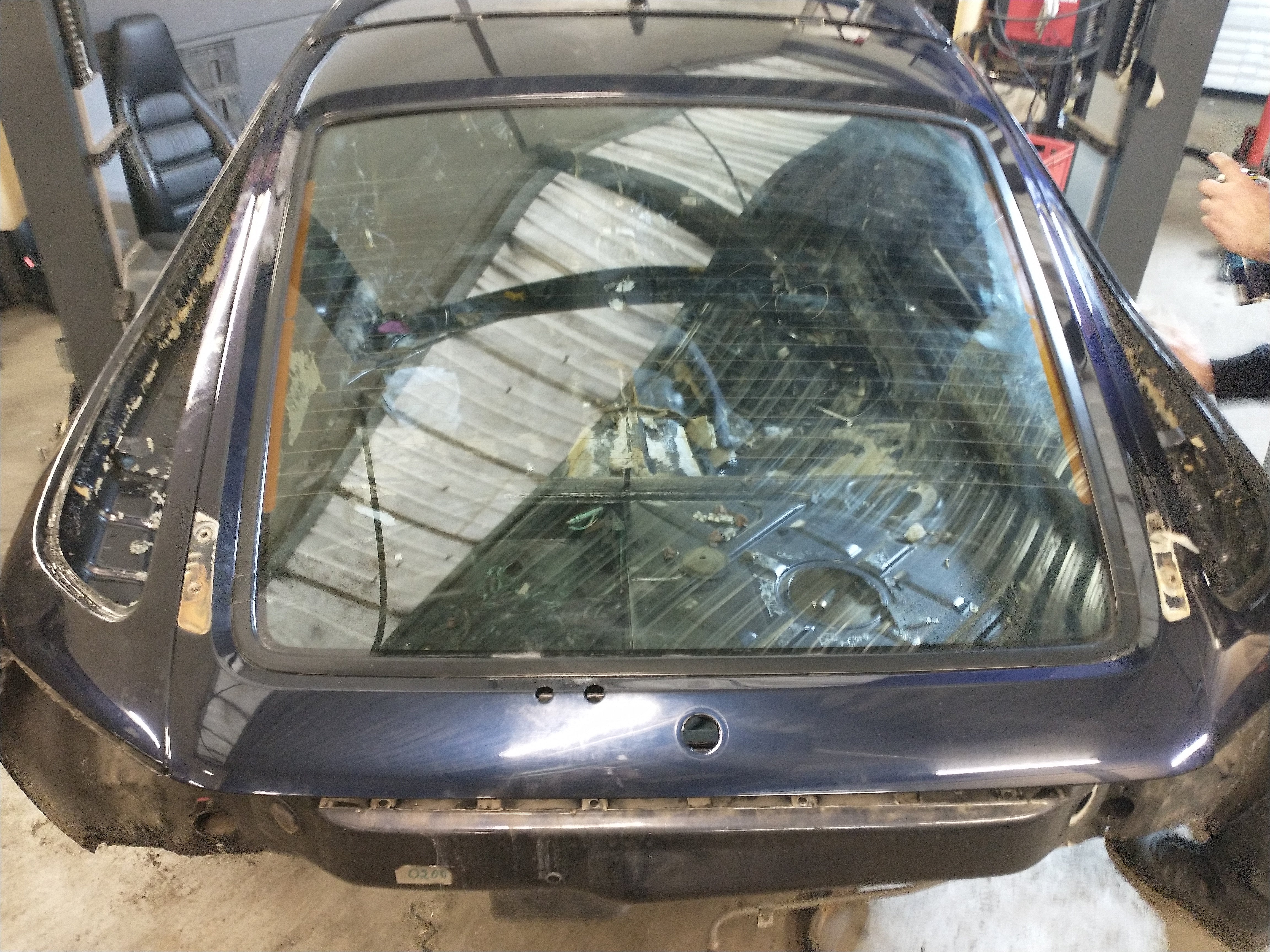 Porsche 928 GTS achterklep zeer mooi 928-944parts