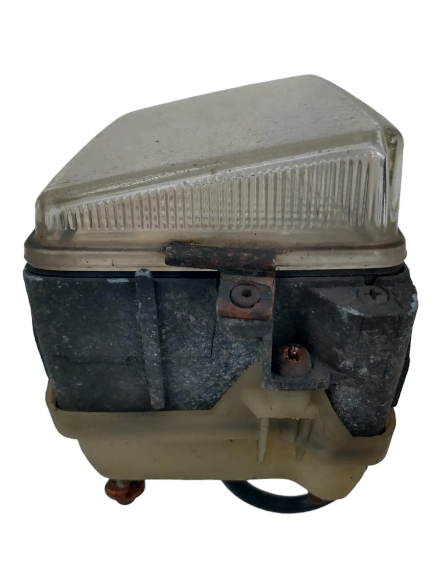 .85 Porsche 928 fog light (R) 928-944parts