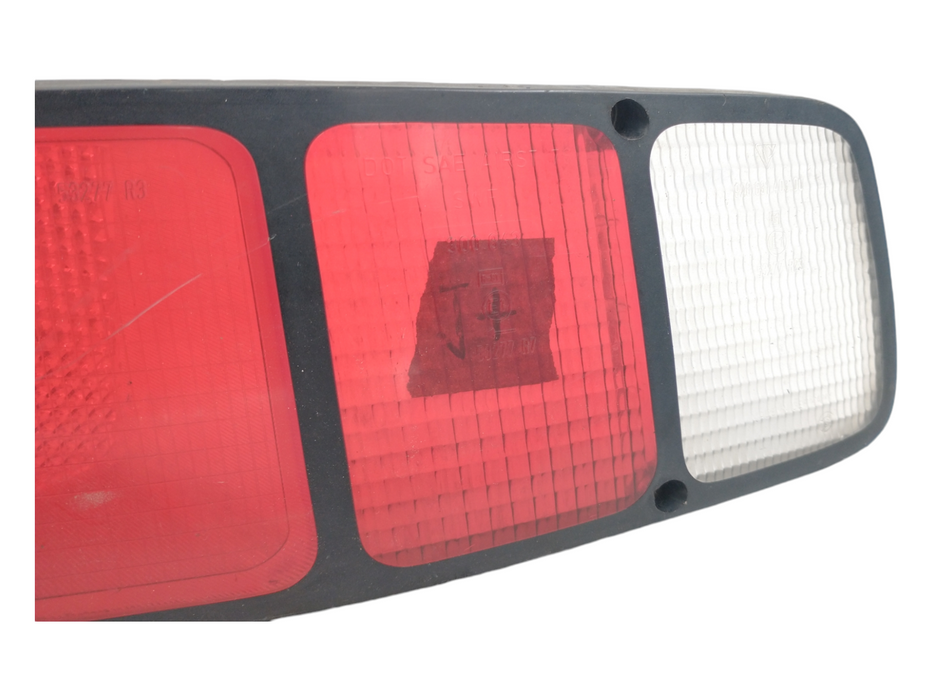 928 Tail light cover (L) 928-944parts