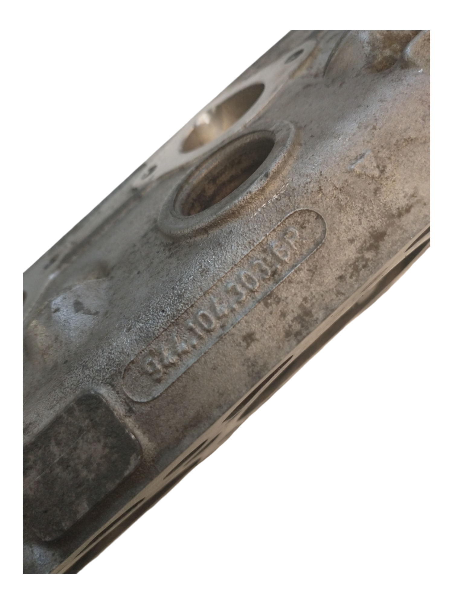 Porsche 944 N/A cilinderkop kaal - geschikt voor revisie 928-944parts