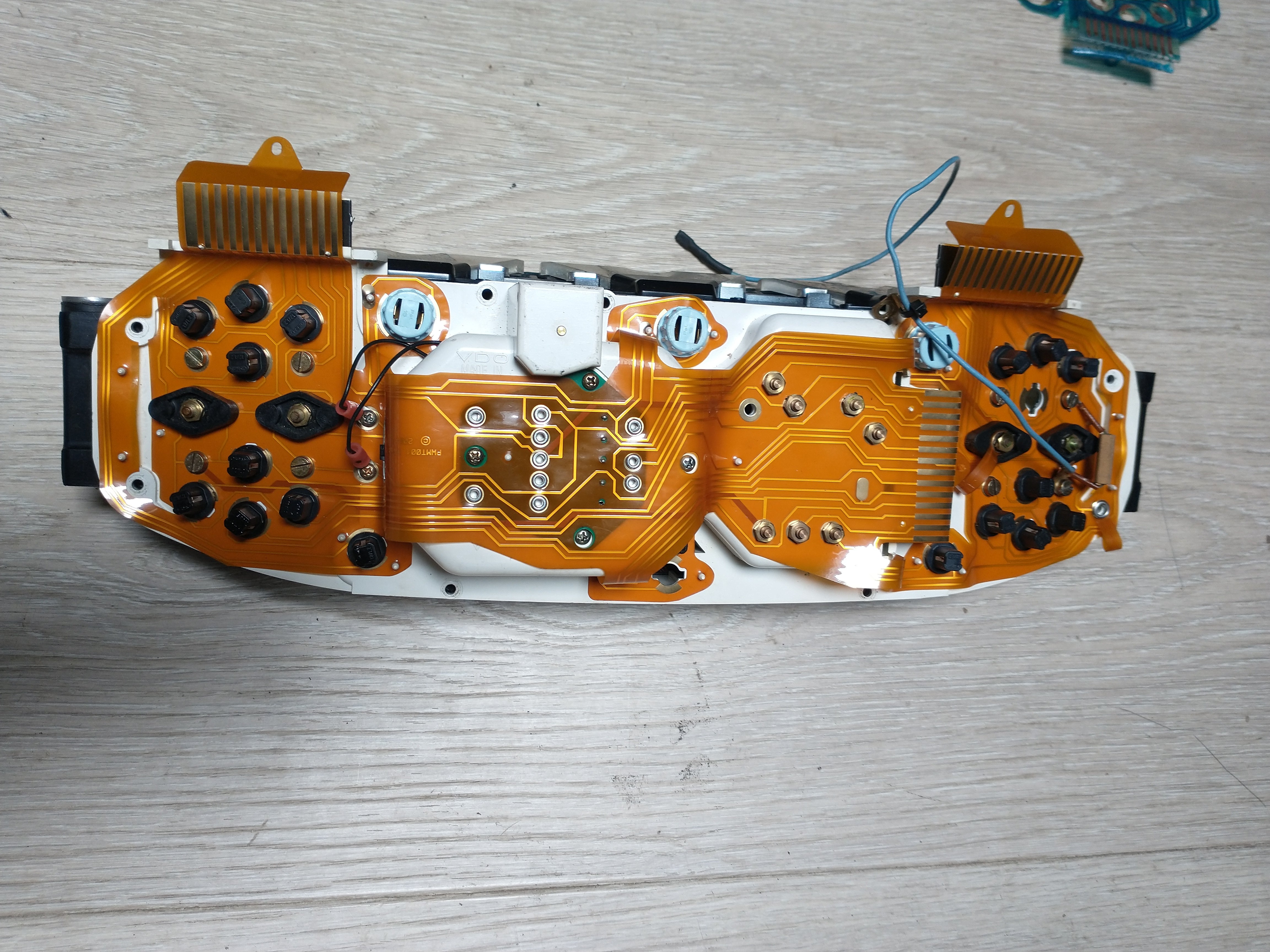 928 Dashboard  electric circuit  82-84  14 pole 928-944parts