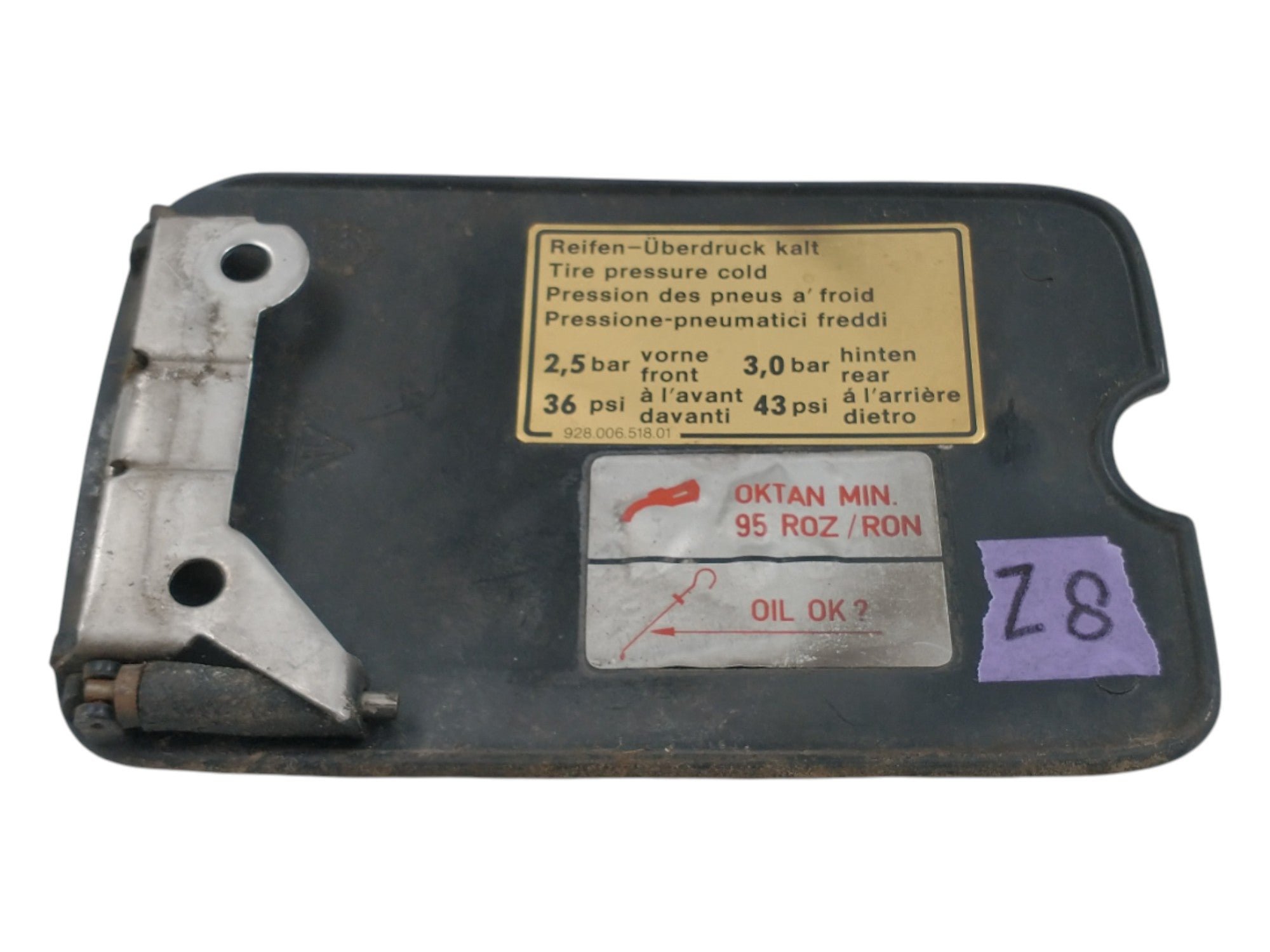 Porsche 928 Tank klapje 928-944parts