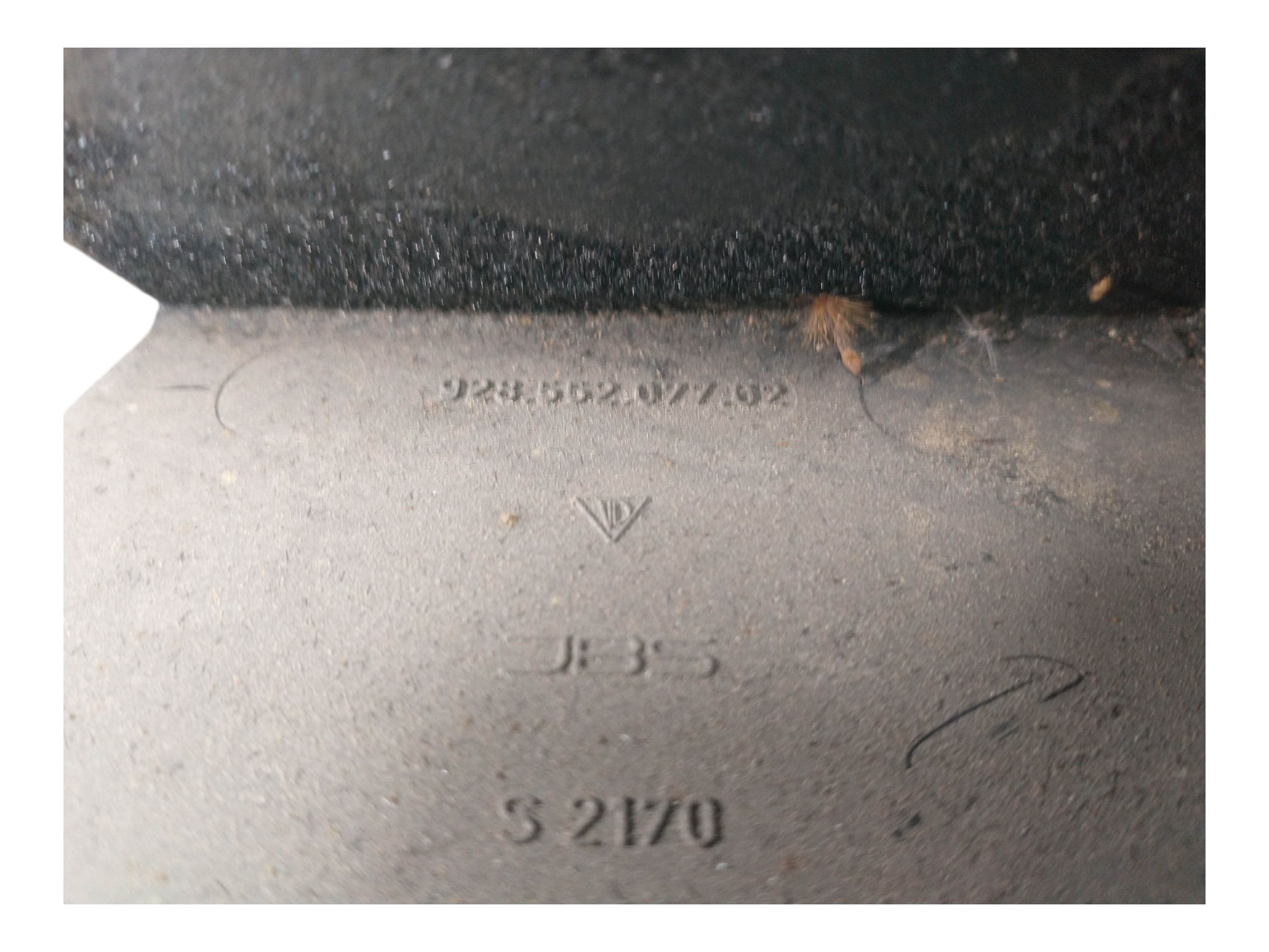 Porsche 928 Plank onder dashboardkastje 928-944parts