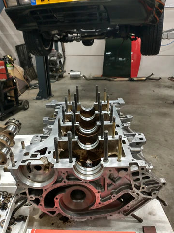 Porsche 928 Engine rebuild 4.5L 928-944parts