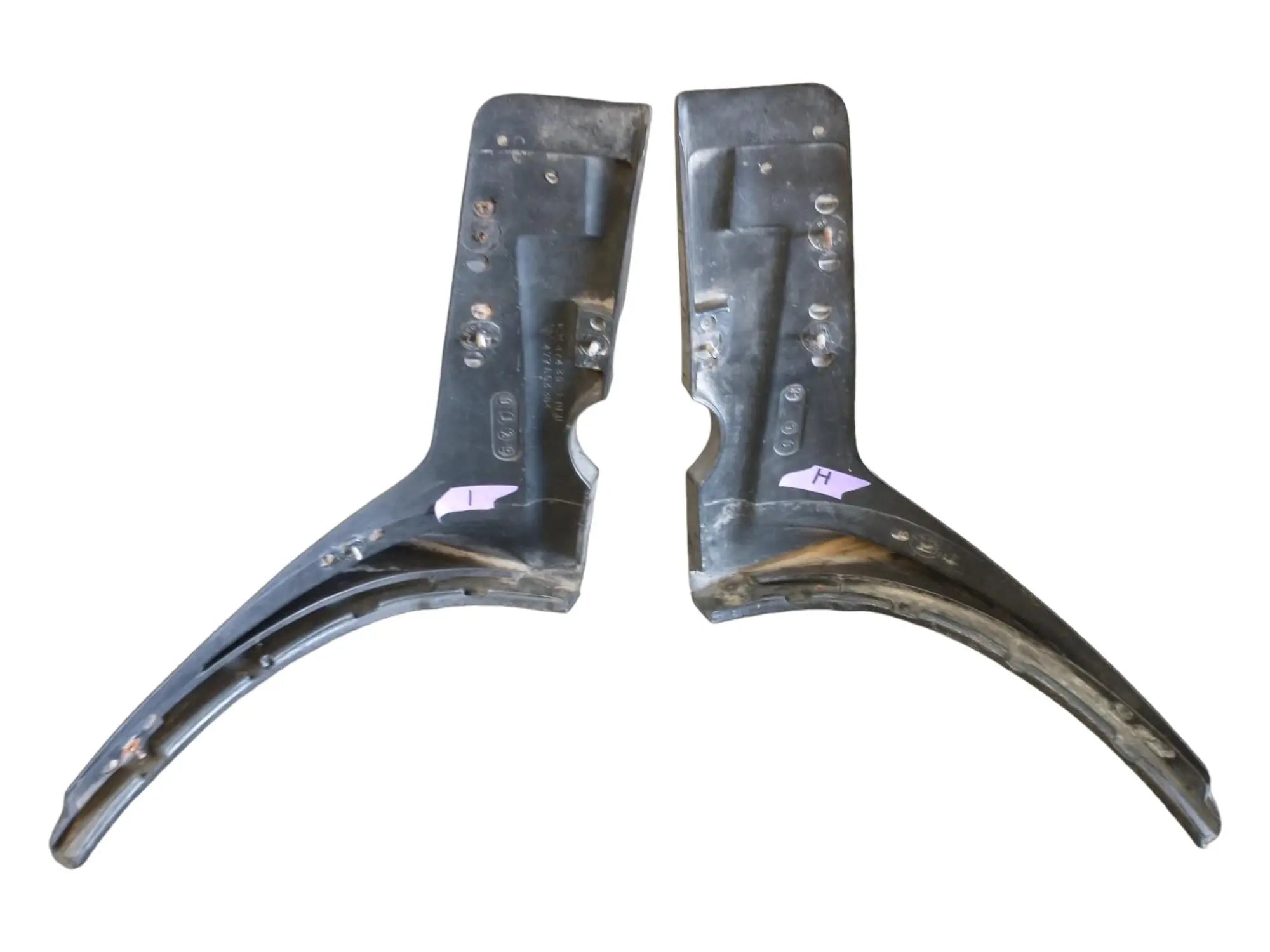 Porsche 924 mud guards set L&R - 928-944parts