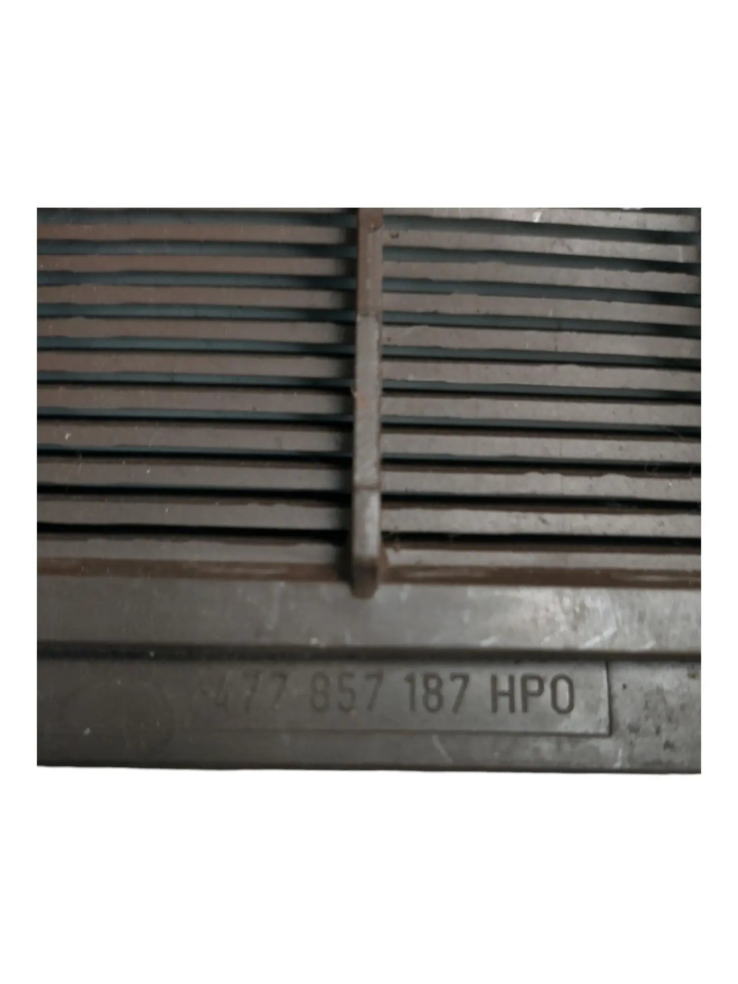Porsche 924/944 Early dash speaker grill brown - 928-944parts