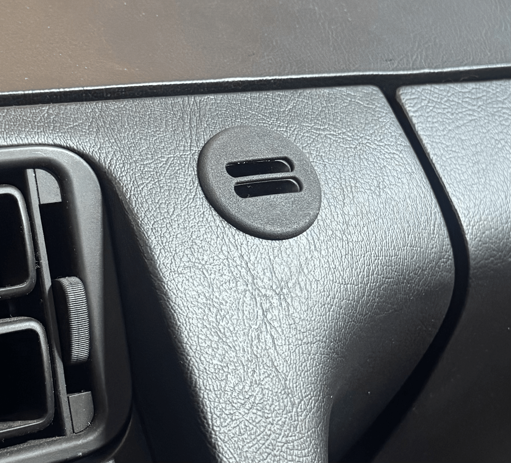 Porsche 928 dashboard temperatuursensor afdekkapje - 928-944parts