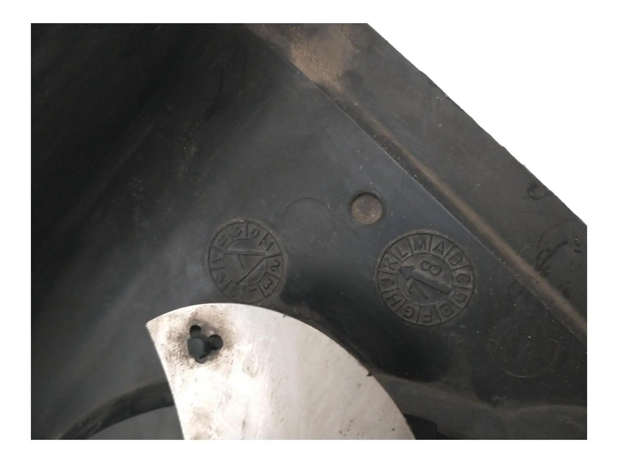 Porsche 928 Heater fan cover - 928-944parts