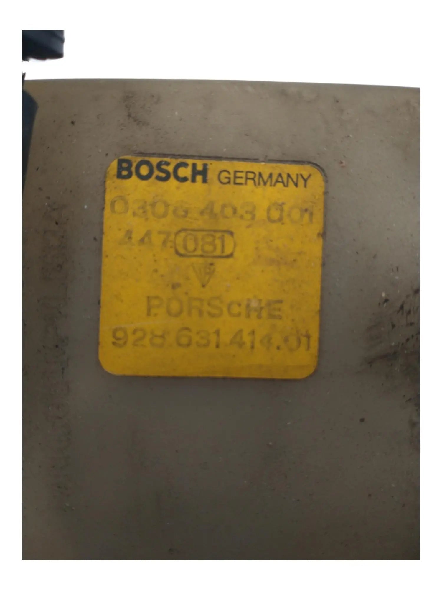 Porsche 928 High beam light (L) - 928-944parts