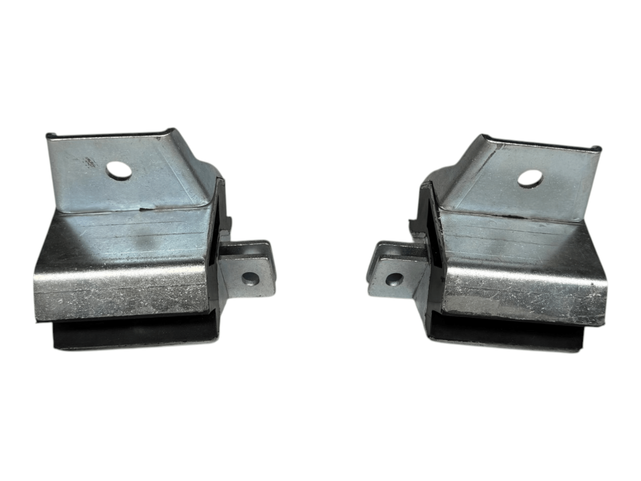 Porsche 944 achterasrubbers set links en rechts 924 / 944 / 968 | 94433107500 - 928-944parts