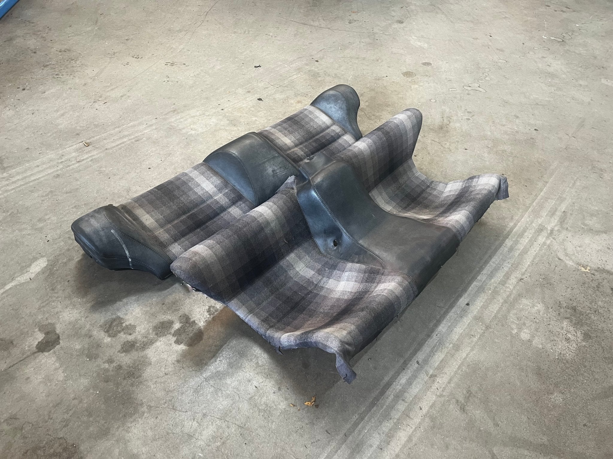 Porsche 944 Turbo / S2 Stoelen set elektrisch met achterbank - 928-944parts