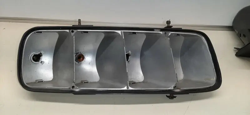 Porsche 928 achterlicht - links Origineel Porsche