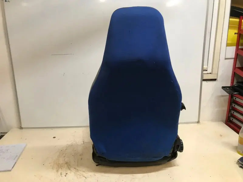 Porsche 924/type 1 stoel - bestuurderszijde - zwart/blauw Origineel Porsche