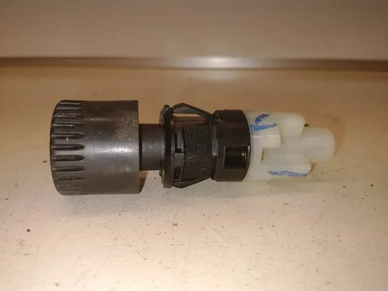 Porsche 928 schakelaar achterruitverwarming Origineel Porsche