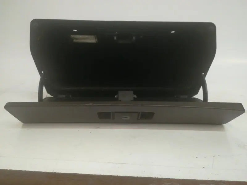 Porsche 944 dashboard/handschoenenkastje bruin Origineel Porsche