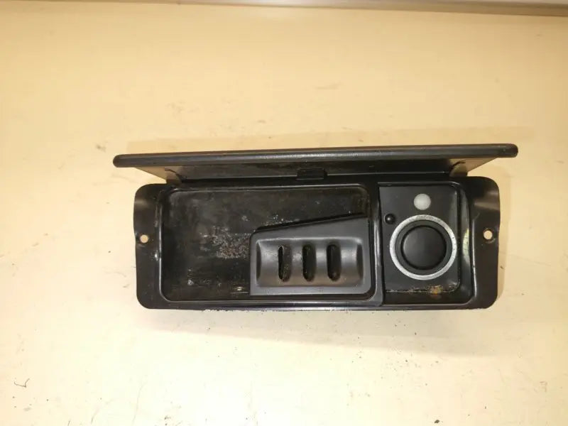 Porsche 928 asbak Origineel Porsche