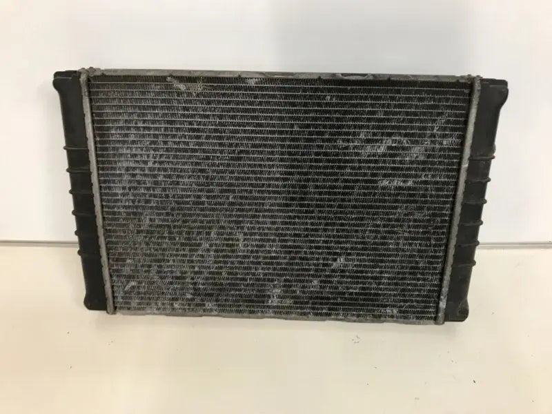 Porsche 944 Turbo radiateur Origineel Porsche