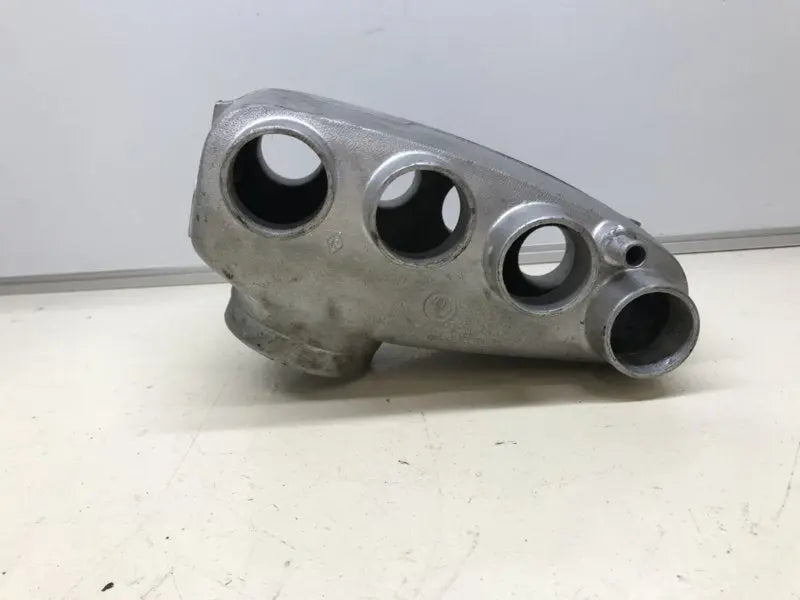 Porsche 928 luchtinlaat verdeler Origineel Porsche