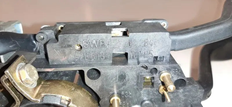 Porsche 928 stuurkolomschakelaars met Cruise control Origineel Porsche