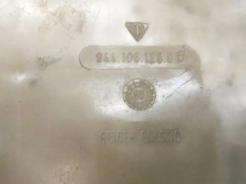 Porsche 944 koelvloeistof expansie vat Origineel Porsche