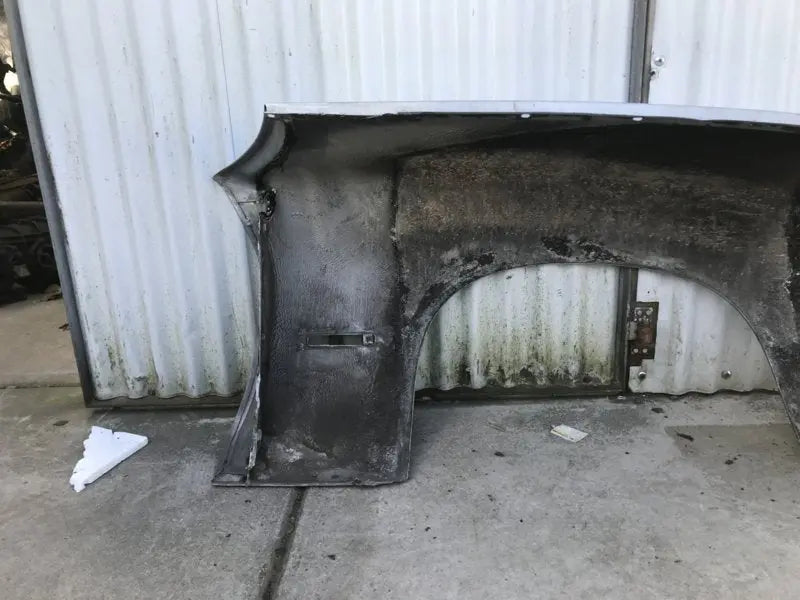 Porsche 928 voorscherm bestuurderszijde - zeer netjes Origineel Porsche