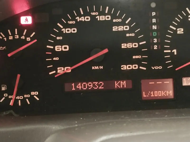 Porsche 928 GTS - instrumentenpaneel - getest Origineel Porsche