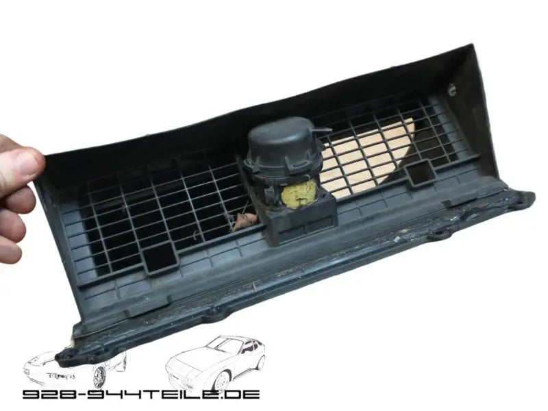 Porsche 928 GTS/S4 ventilatie behuizing Origineel Porsche