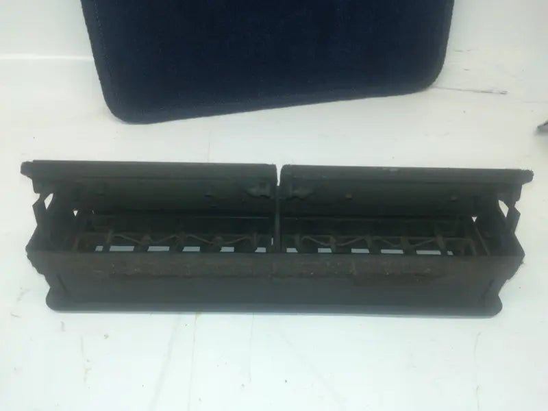 Porsche 924 ventilatierooster midden - 928-944parts