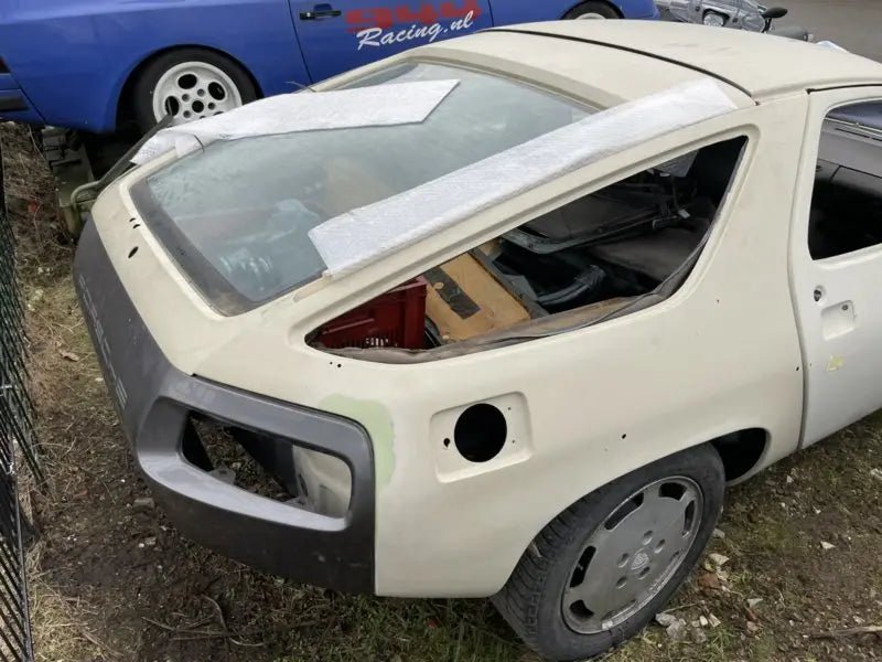 Porsche 928 achterklep - blank - met ruit - 928-944parts