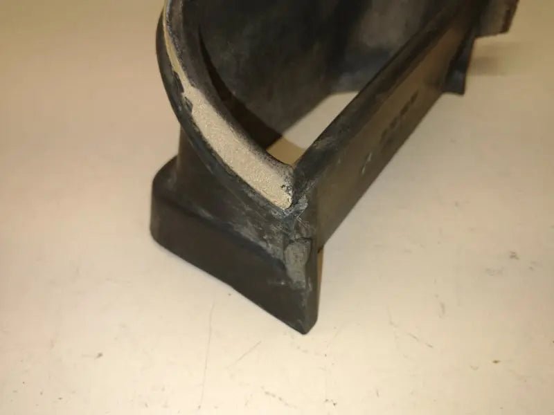 Porsche 928 luchtgeleider voorbumper - goede staat - rechts - 928-944parts