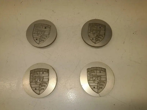Porsche 928 Porsche logo naafkapjes - set - 928-944parts