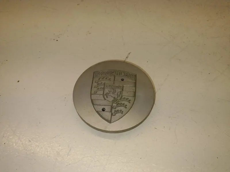 Porsche 928 Porsche logo naafkapjes - set - 928-944parts