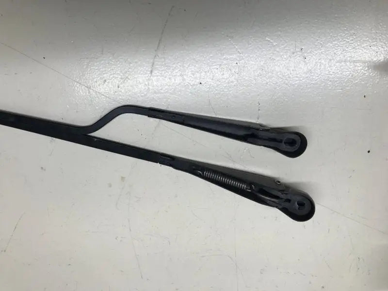 Porsche 928 ruitenwisser arm achter - 928-944parts
