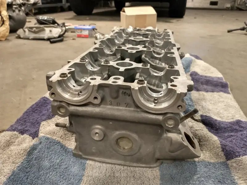 Porsche 928 S4 cilinderkop cilinder 5-8 /bestuurderszijde - 928-944parts