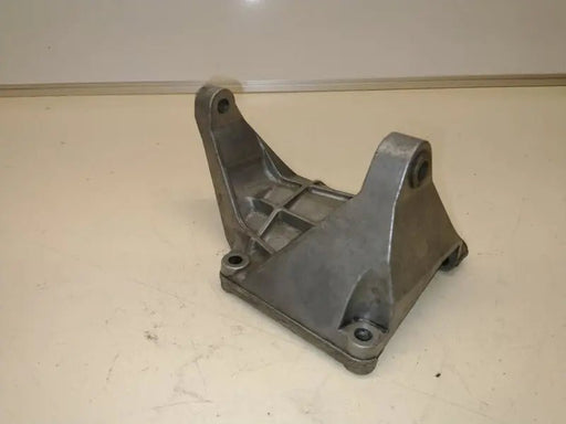 Porsche 928 steun aircopomp - 928-944parts