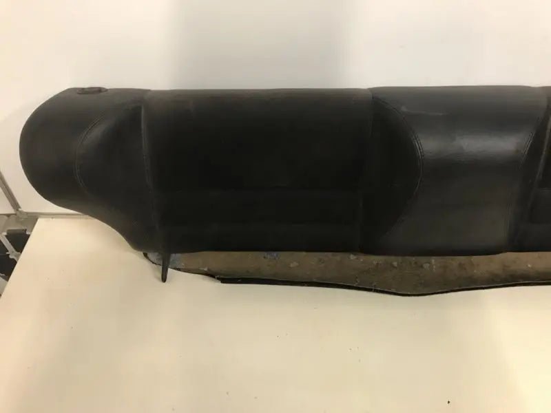 Porsche 944 achterbankje met Porsche inscriptie - zwart - 928-944parts