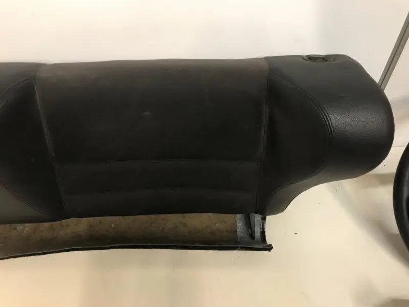 Porsche 944 achterbankje met Porsche inscriptie - zwart - 928-944parts