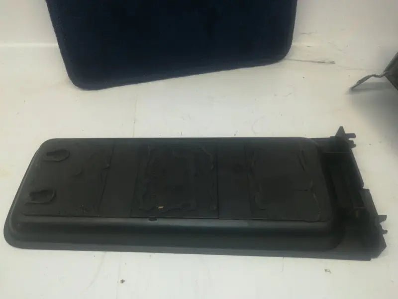 Porsche 944 armsteun bakje - 928-944parts